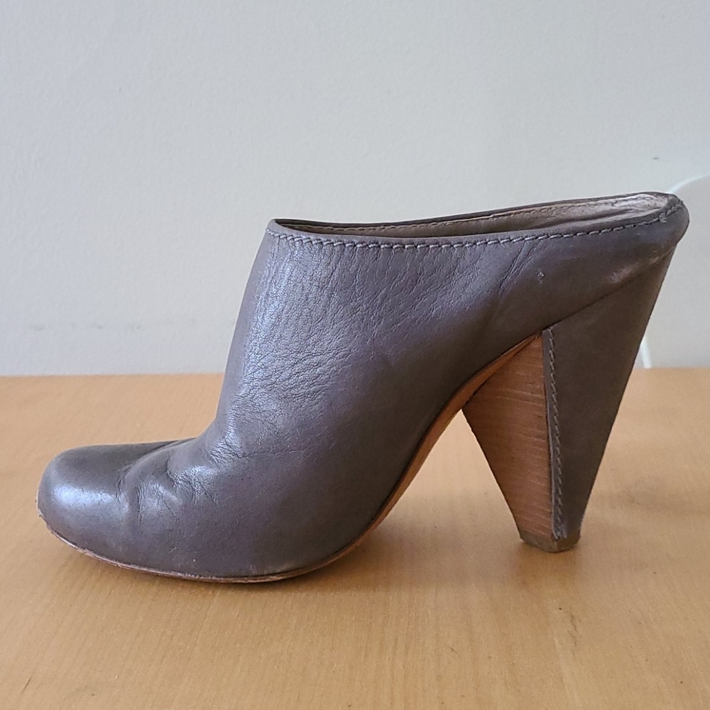 Belle Sigerson Morrison Grey Leather Mules - sz 7 - Picture 9 of 13